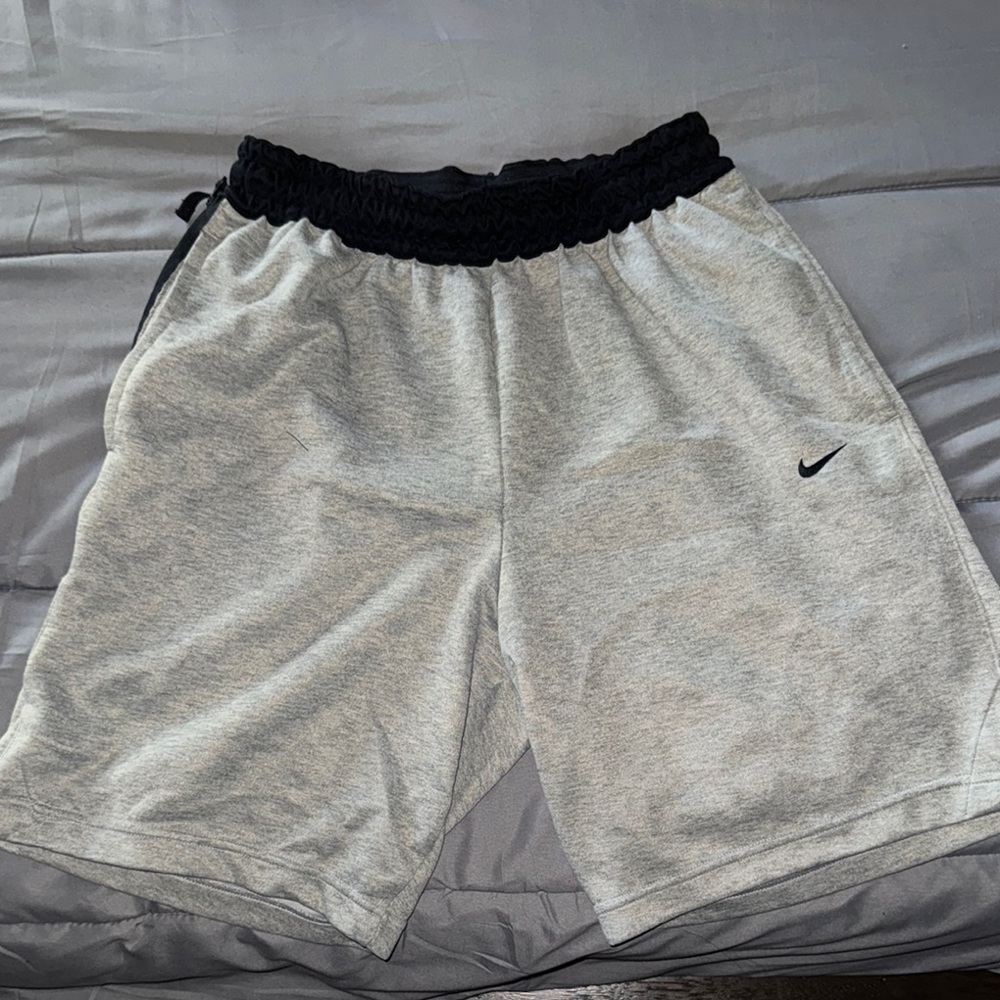 Nike Men's Gray Shorts
